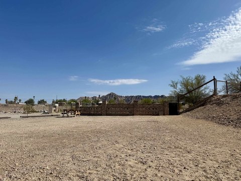 Residential Lot in Quiet Cul-de-Sac