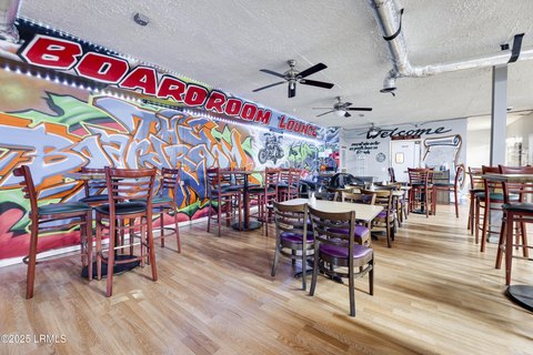 Equipped Restaurant in Downtown Hampton