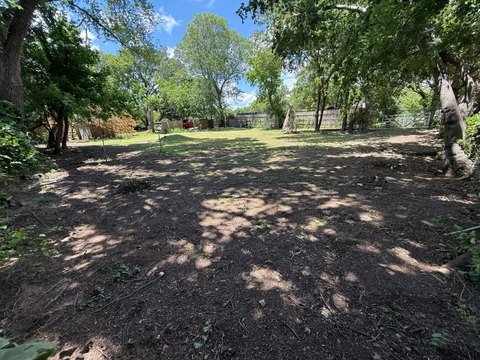 Residential Lot in Dallas, TX