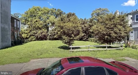 Land, PHILADELPHIA, PA