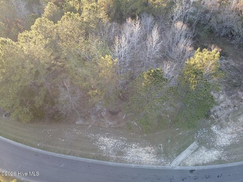 LAND - Bolivia, NC