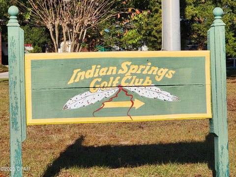 Golf Course Lot in Marianna