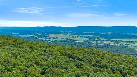 Unrestricted Land on Smith Mountain