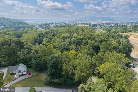 LAND - BETHLEHEM, PA