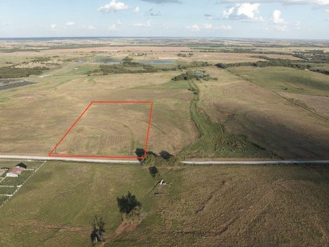 Unrestricted Land in Pocasset, OK