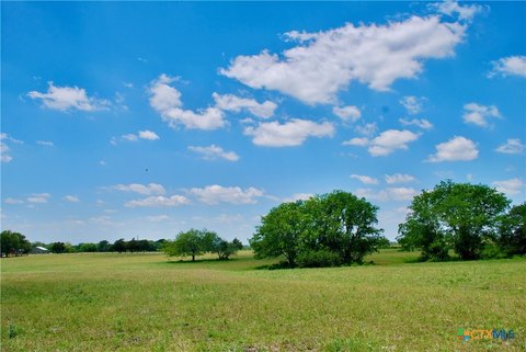 LAND - Weimar, TX