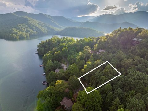 LAND - Robbinsville, NC
