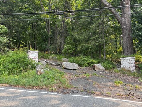 LAND - Stony Point, NY