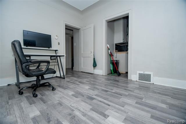 Picture 9