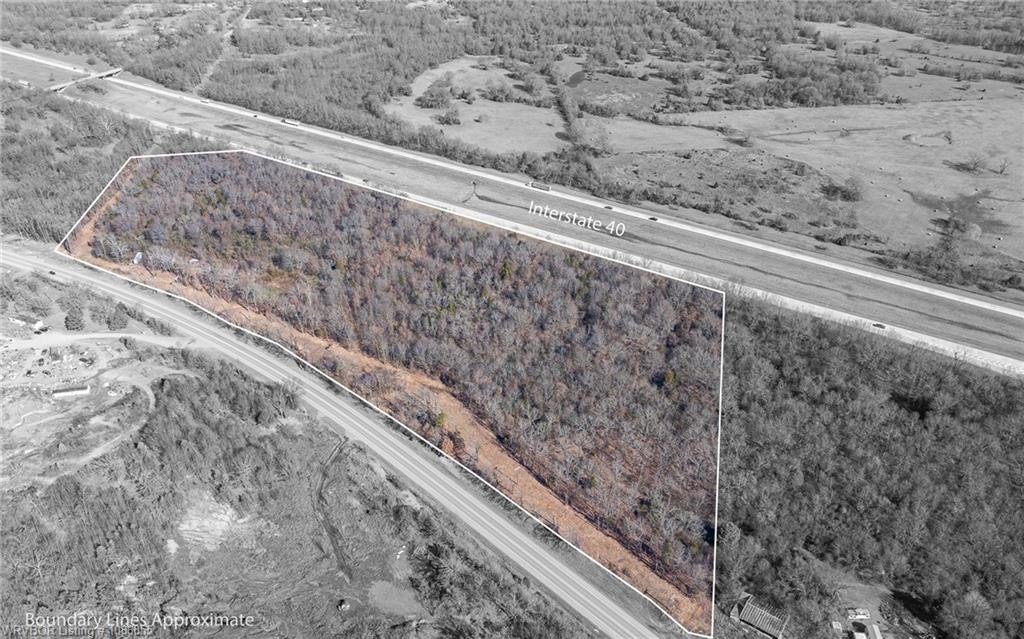 21 Acres on US Highway