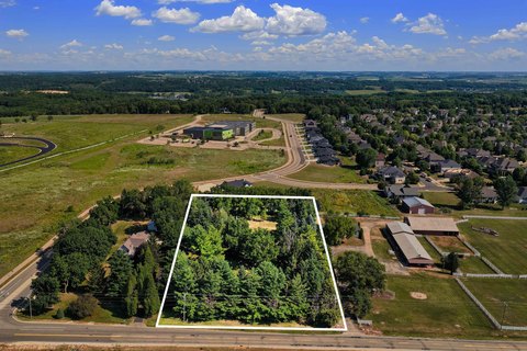 Lots & Acreage, Middleton, WI