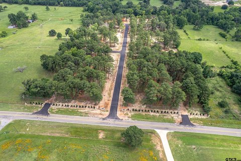 Residential Build Lot with Water/Sewer