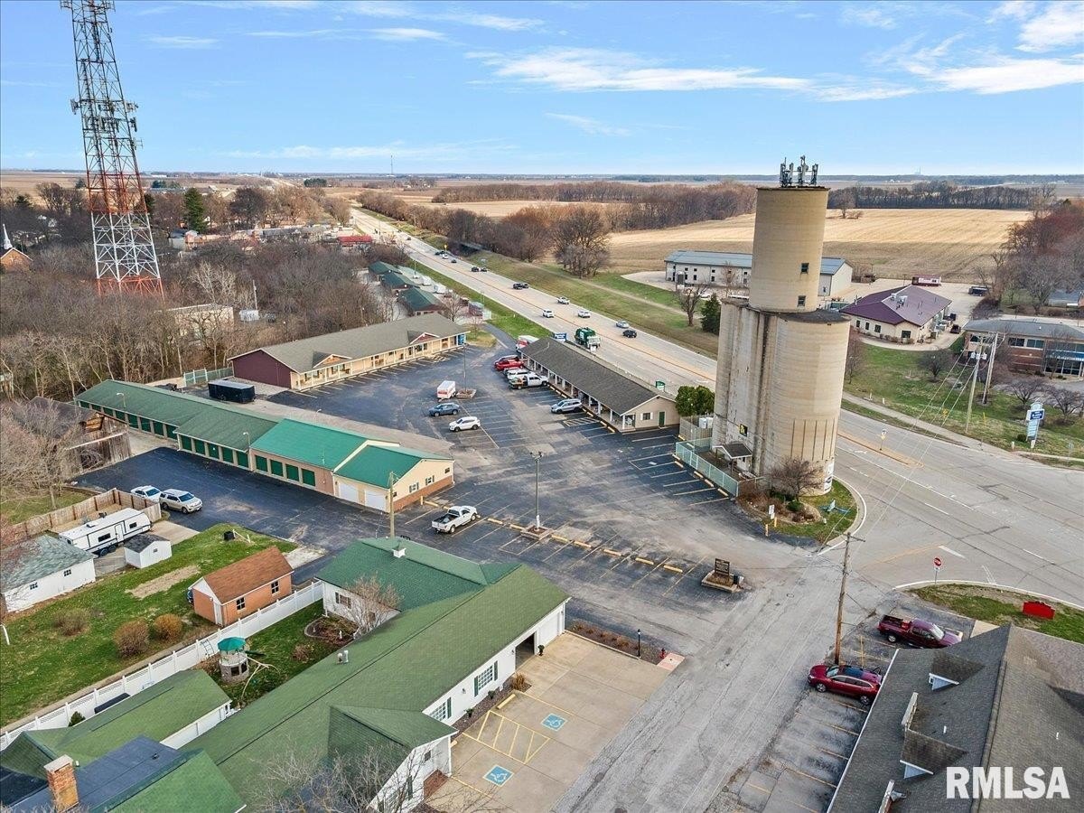 Rochester, IL Commercial Property