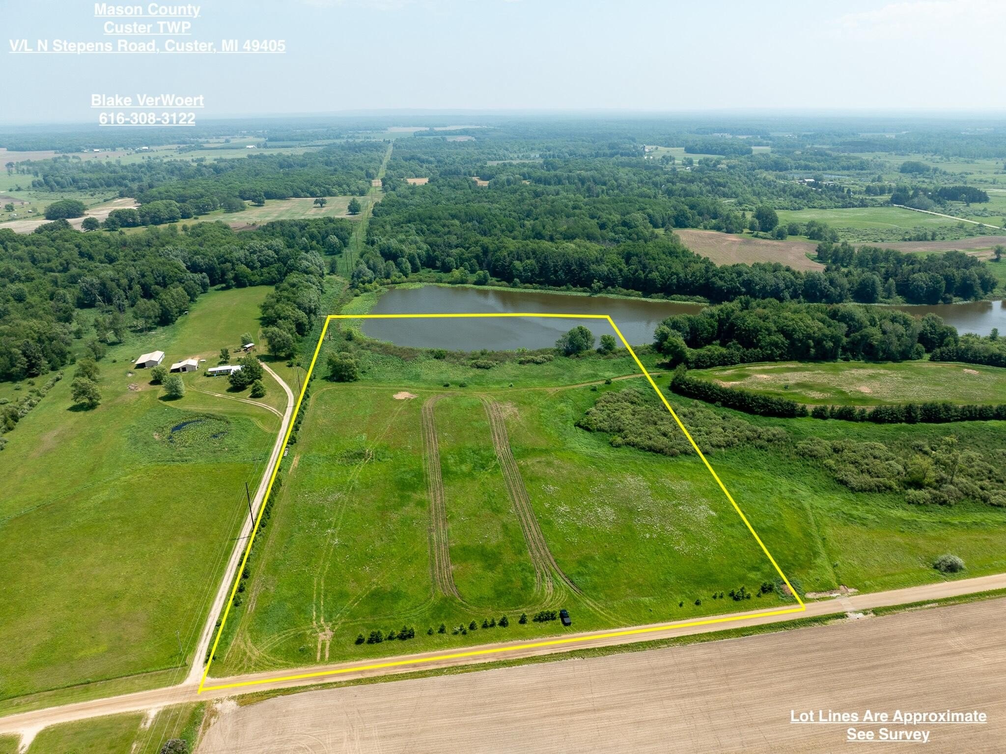 Waterfront Acres on Private Lake