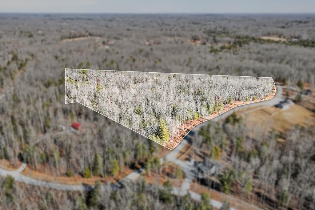 8 Acres Wooded Land Jamestown