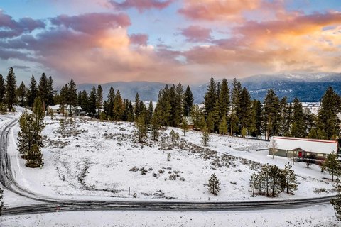 Golf Course Homesite in New Meadows