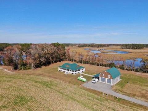 Waterfront Farm Acreage with Deep-Water Access