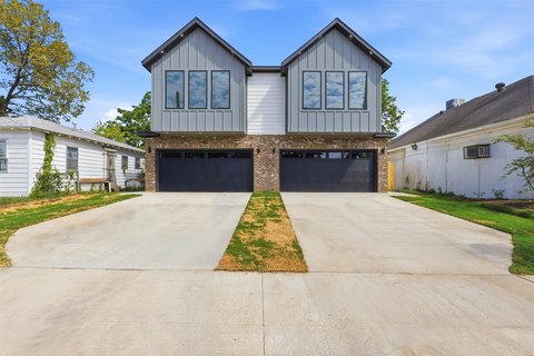 Duplex with Three Private Suites