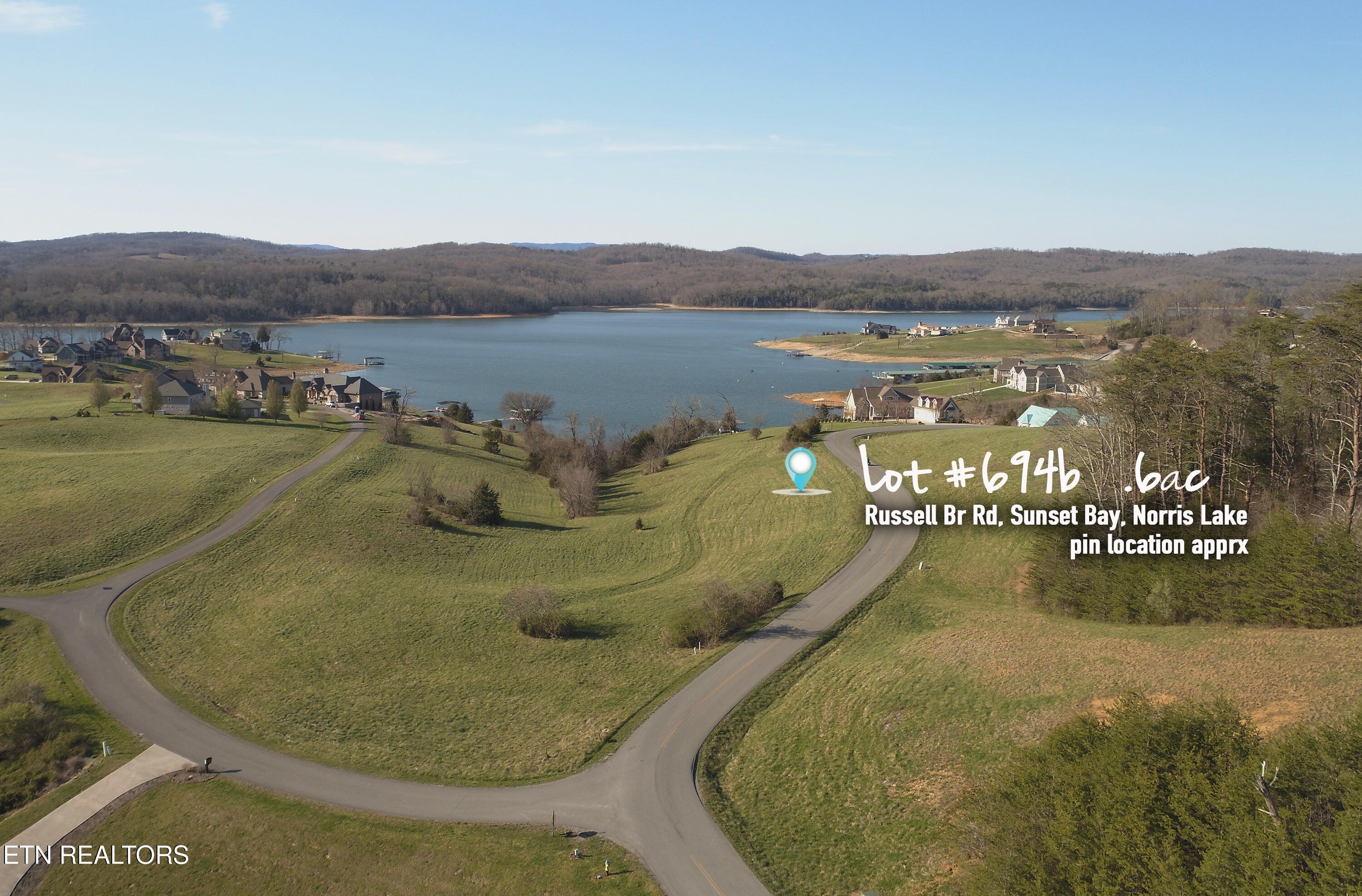 Norris Lake Living Happy Place