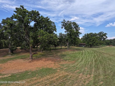 Land, Clinton, MS