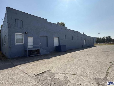 Commercial Warehouse with Office Space