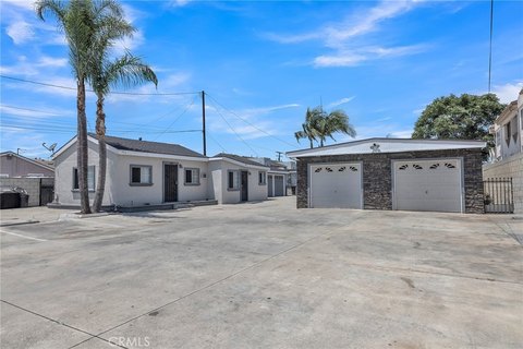 Lakewood Fourplex: Turnkey Investment Opportunity