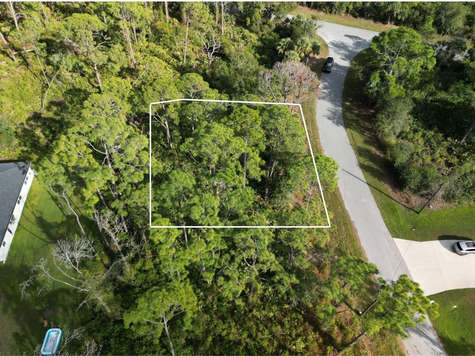 Residential Lot in North Port