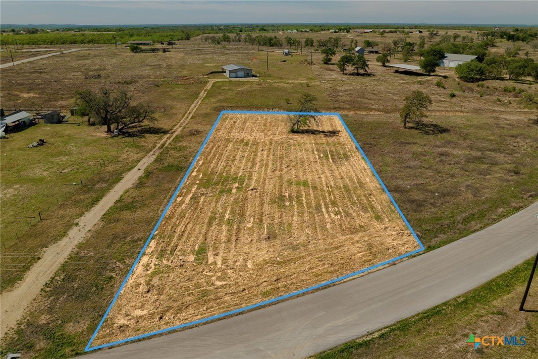 Dale, TX Acreage Homesite