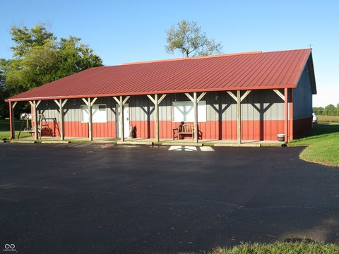 Metal Flex Building with Side Access