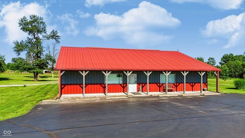 Flexible Metal Building