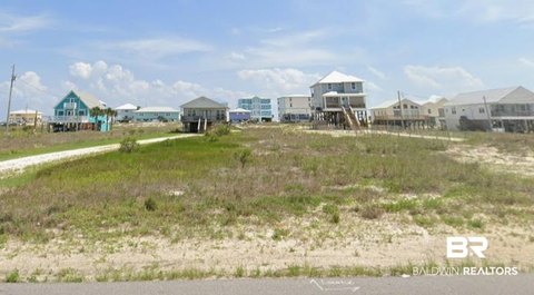 Residential Lot Near Beach Access