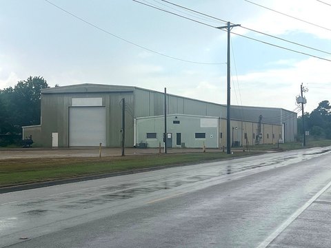 Crane-Served Manufacturing Building