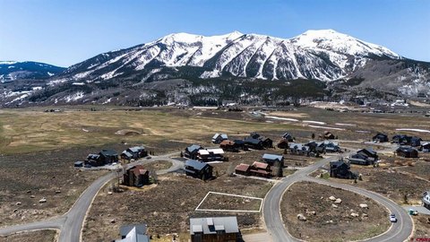 Land in Crested Butte, CO