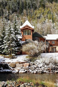 Creekside Duplex with Heated Garage