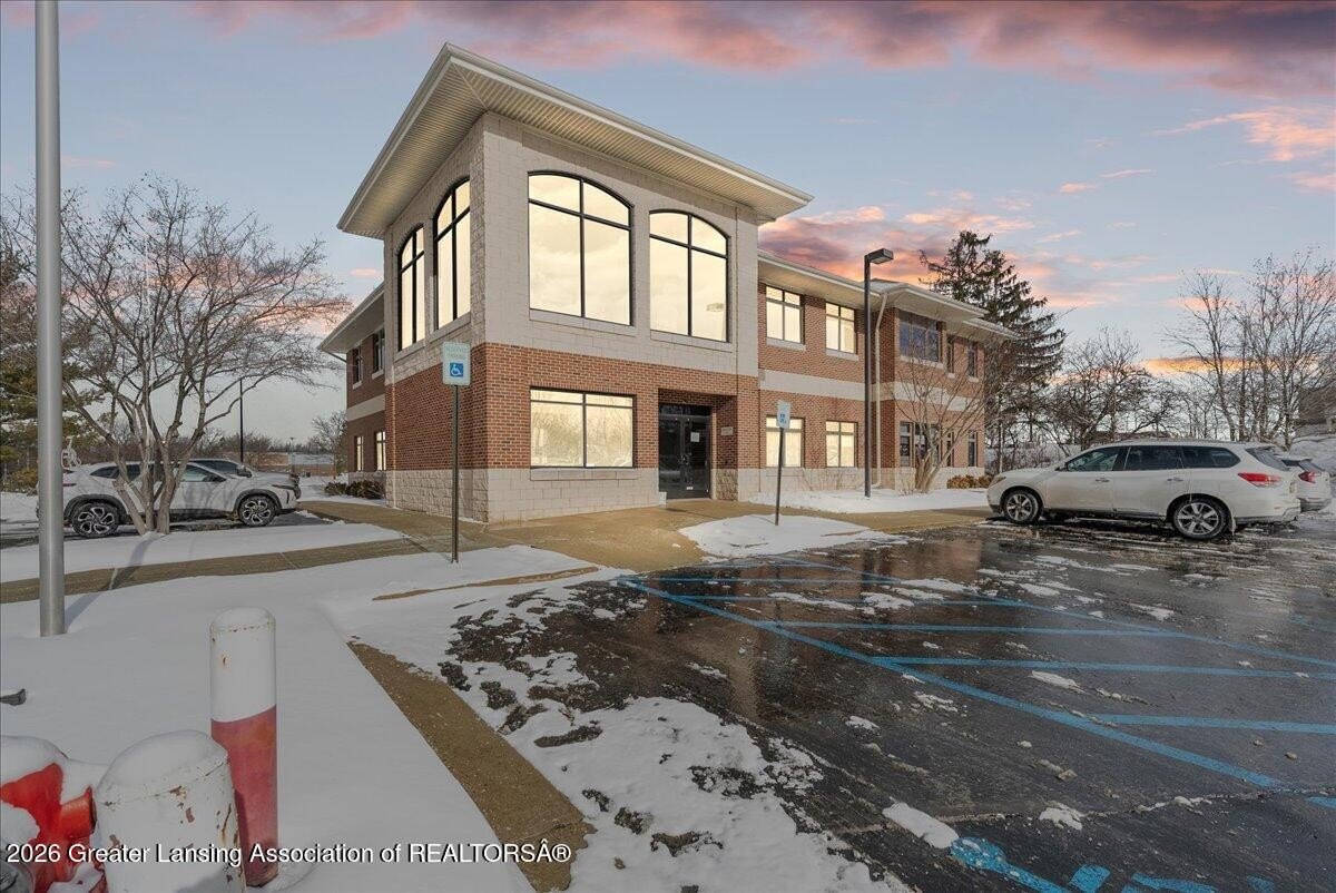 Class A Office Condo in Okemos