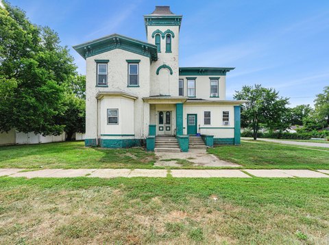 Income Property in White Pigeon