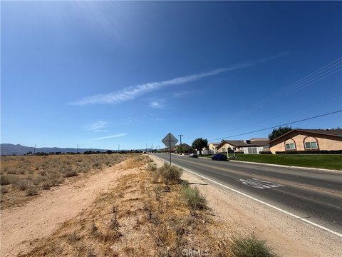 Land, Hesperia, CA