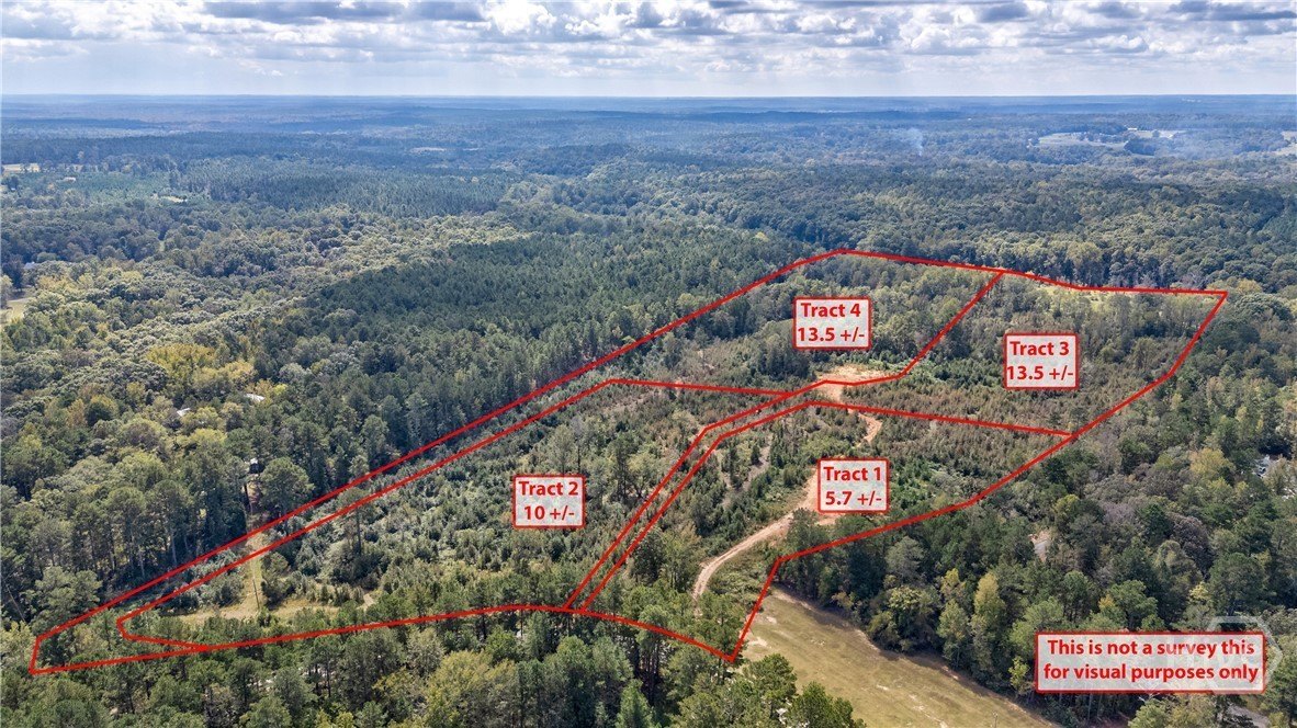 37 Acres of Country Living