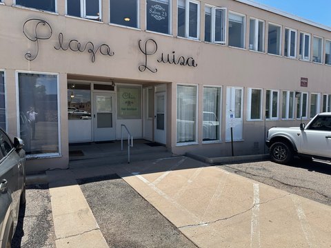 Santa Fe Multi-Tenant Commercial Property