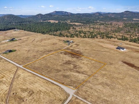 Land, Deer Park, WA