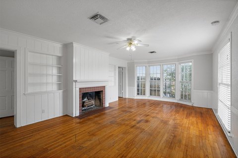 Office Building with Heated Storage