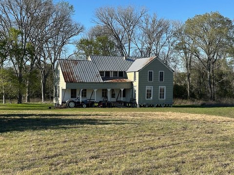 Fayetteville Acreage with Historic Houses