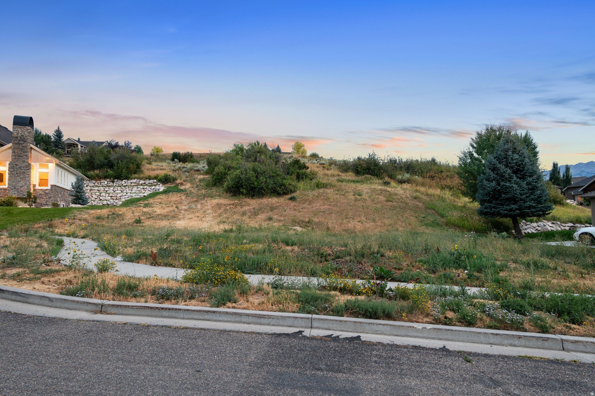 Residential Lot in Mountain Green