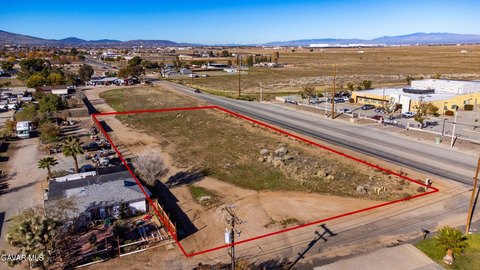Spacious Palmdale Land Parcel