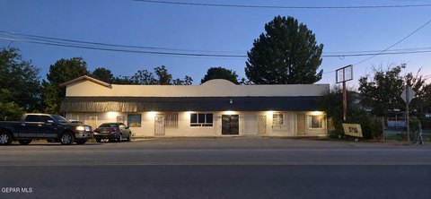 Storefront Space with Front Parking