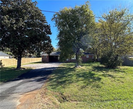 Highway 41 Commercial Conversion Opportunity