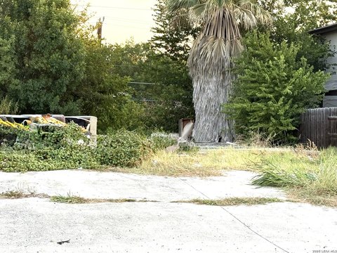Land, San Antonio, TX