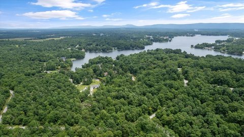 Crossville Land in Lake Tansi