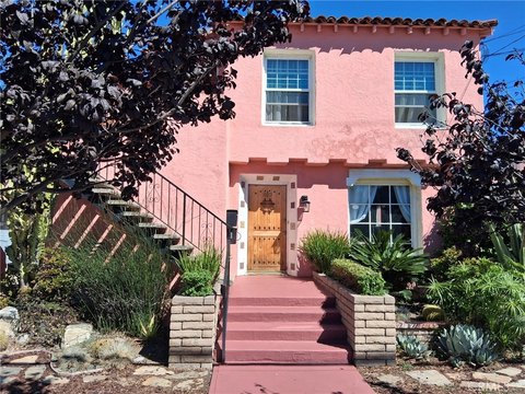 Long Beach Triplex Investment Opportunity