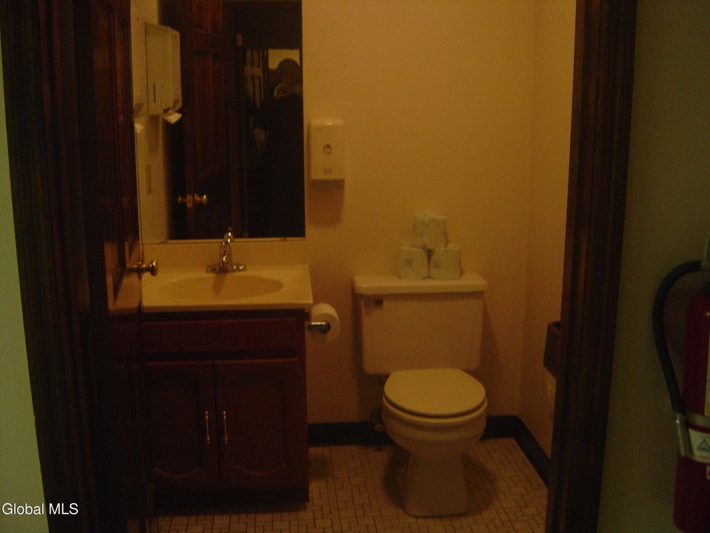 Picture 8